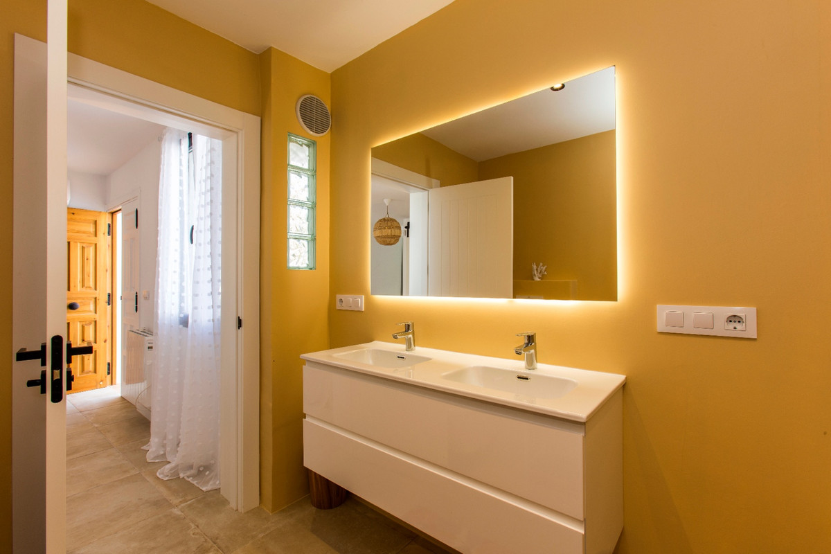Huis te koop in Benissa | 4 slaapkamers H5382235