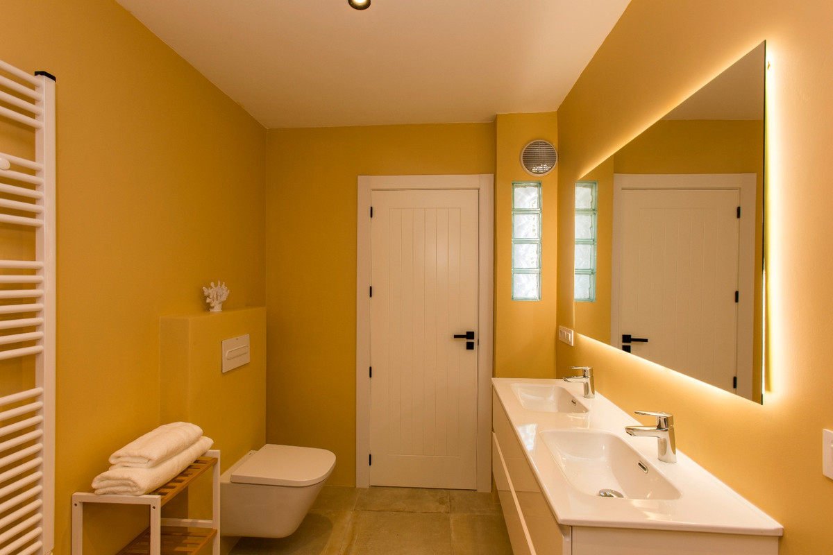 Huis te koop in Benissa | 4 slaapkamers H5382235