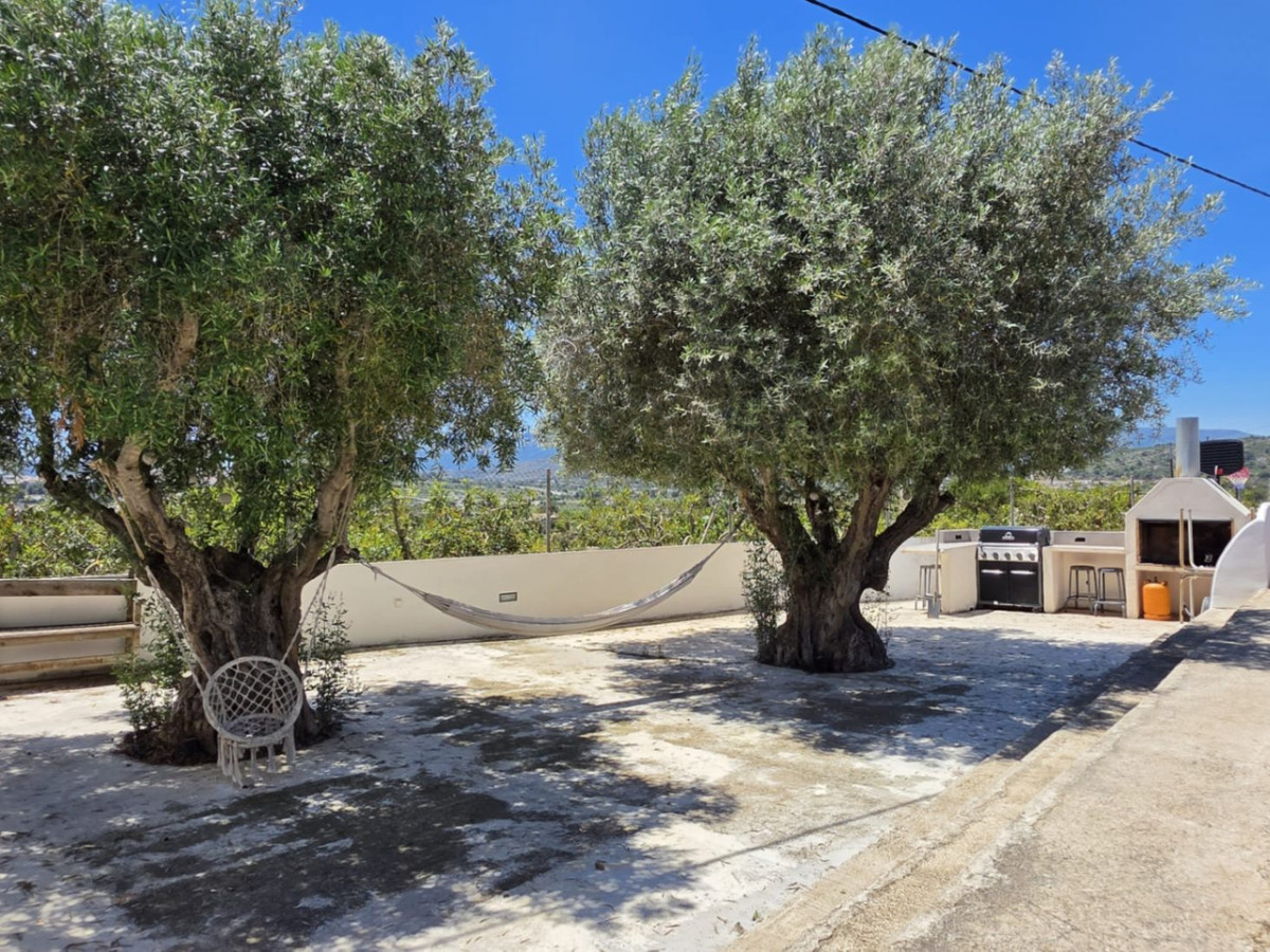Property main view 40