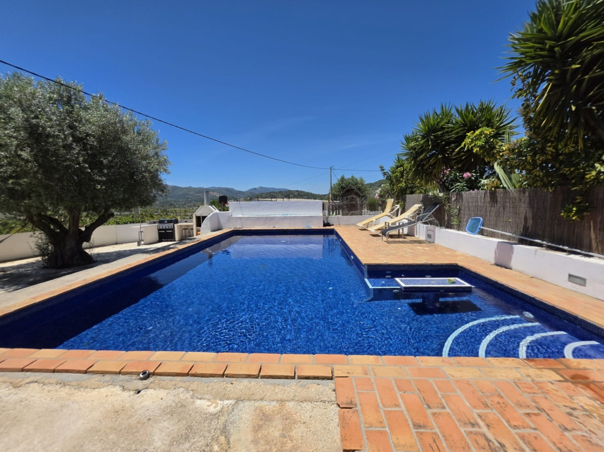 Property main view 44