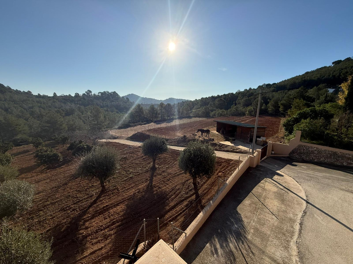 Finca - Cortijo te koop in Benissa | 5 slaapkamers H5466181