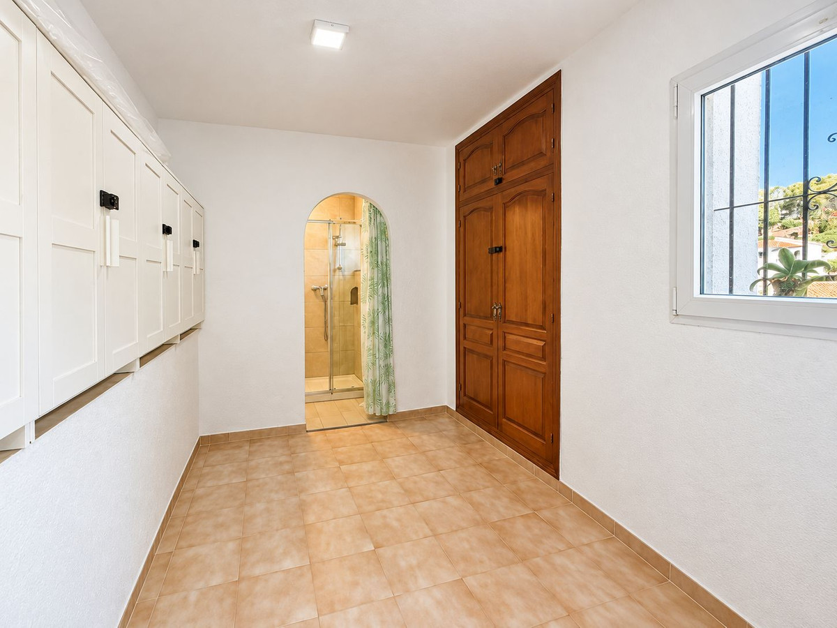 Huis te koop in Benissa | 5 slaapkamers H5499847
