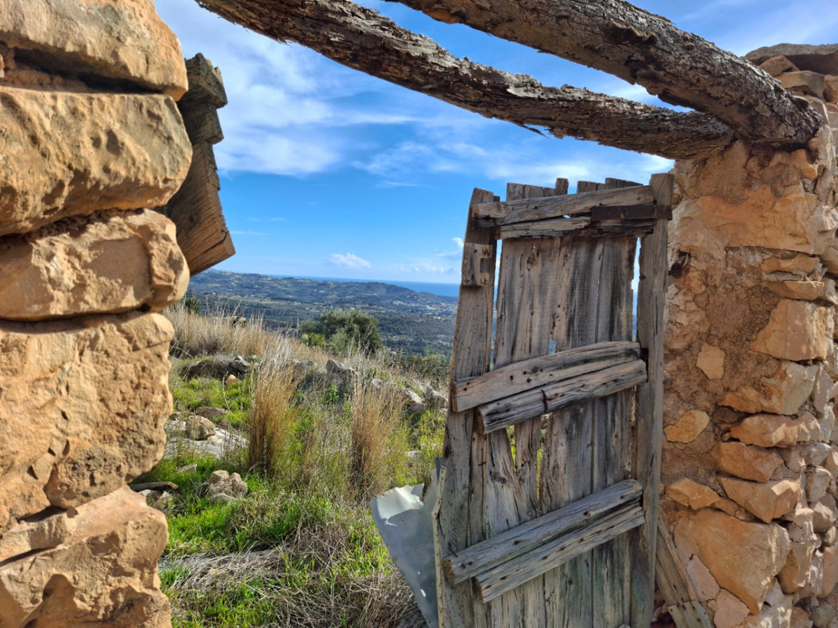 Finca - Cortijo te koop in Benissa | 8 slaapkamers H5523073