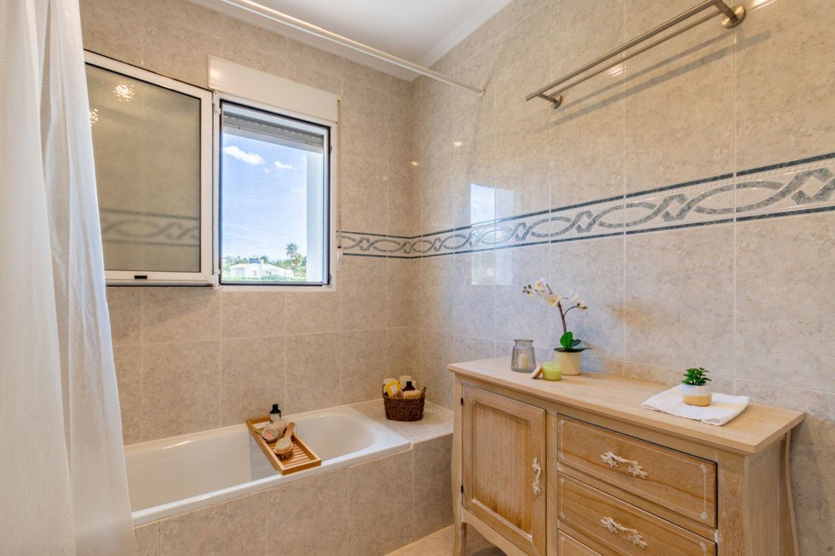 Huis te koop in Benissa | 4 slaapkamers H5527957