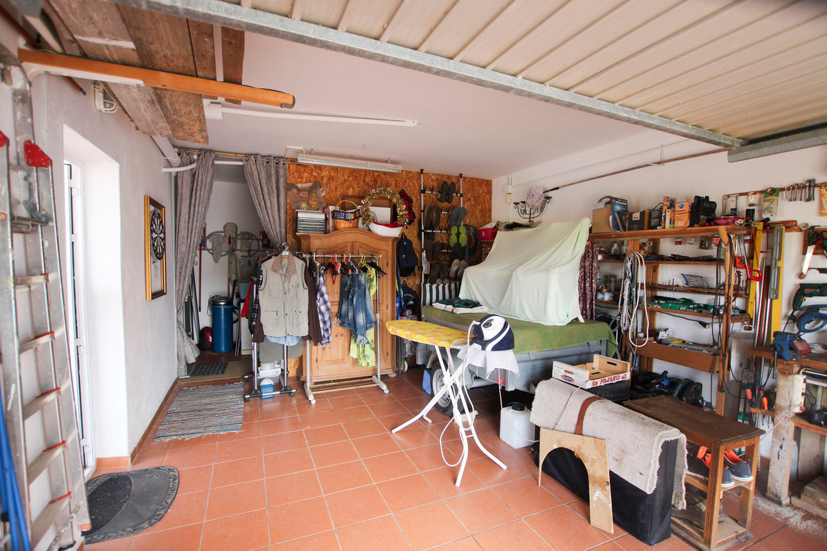 Huis te koop in Benissa Coast | 4 slaapkamers H5121112