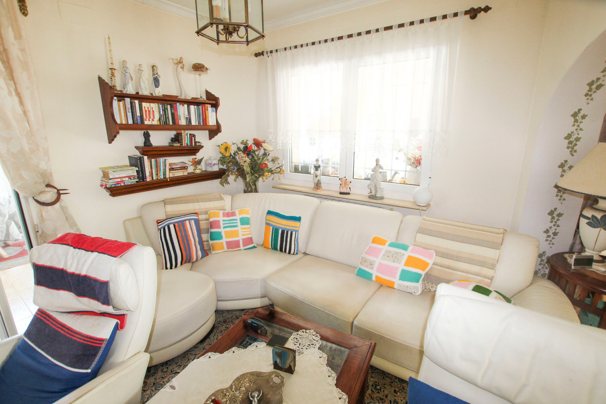 Huis te koop in Benissa Coast | 4 slaapkamers H5121112