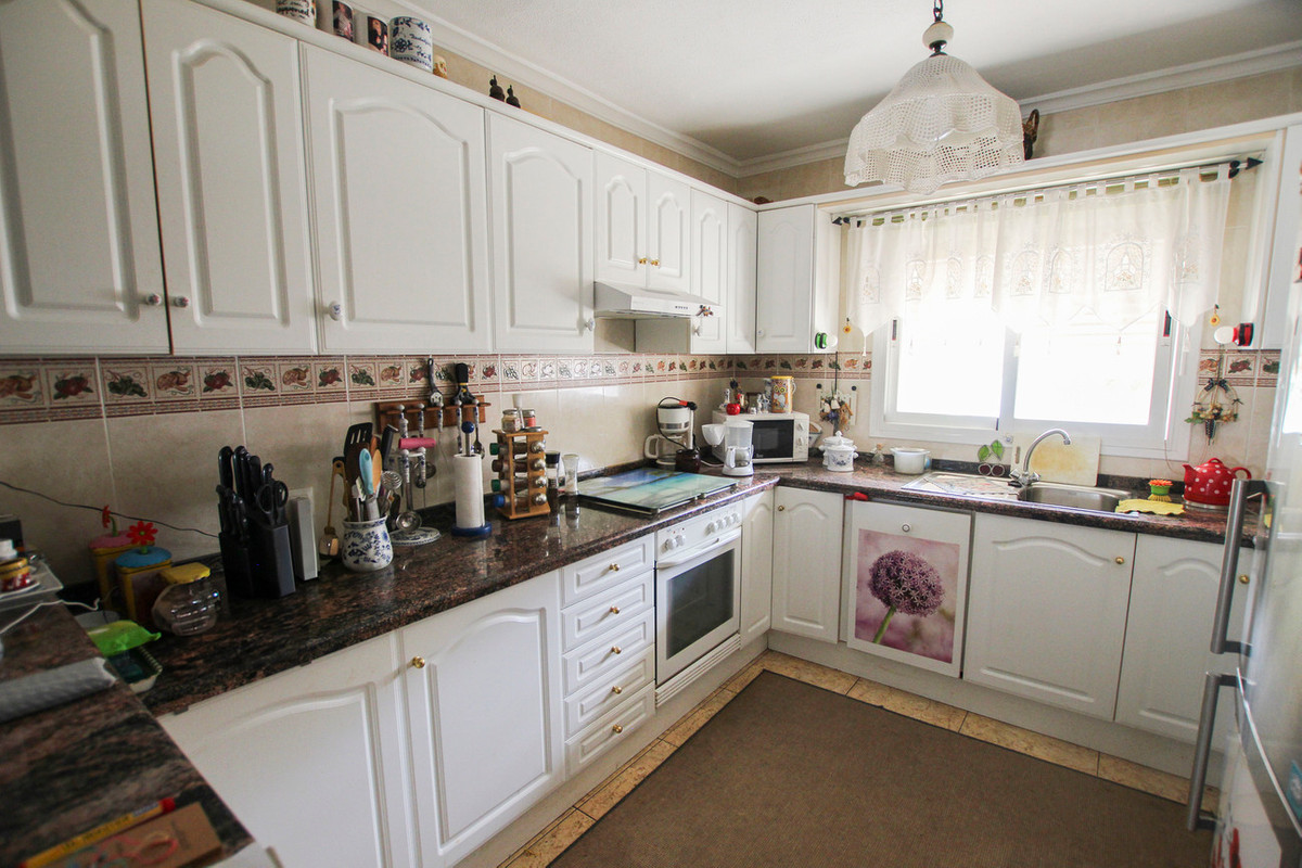 Huis te koop in Benissa Coast | 4 slaapkamers H5121112