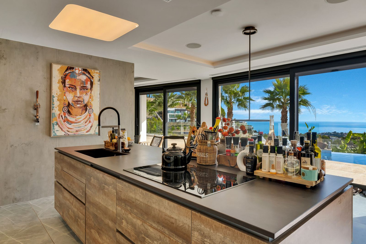 Huis te koop in Benissa Coast | 4 slaapkamers H5232250