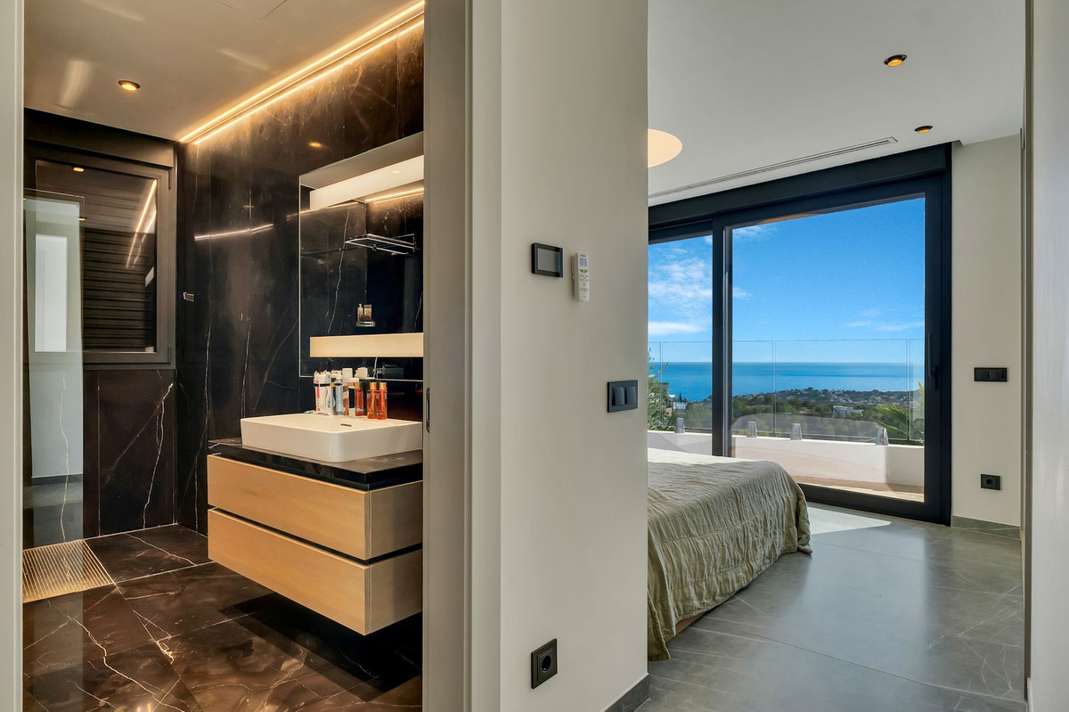 Huis te koop in Benissa Coast | 4 slaapkamers H5232250