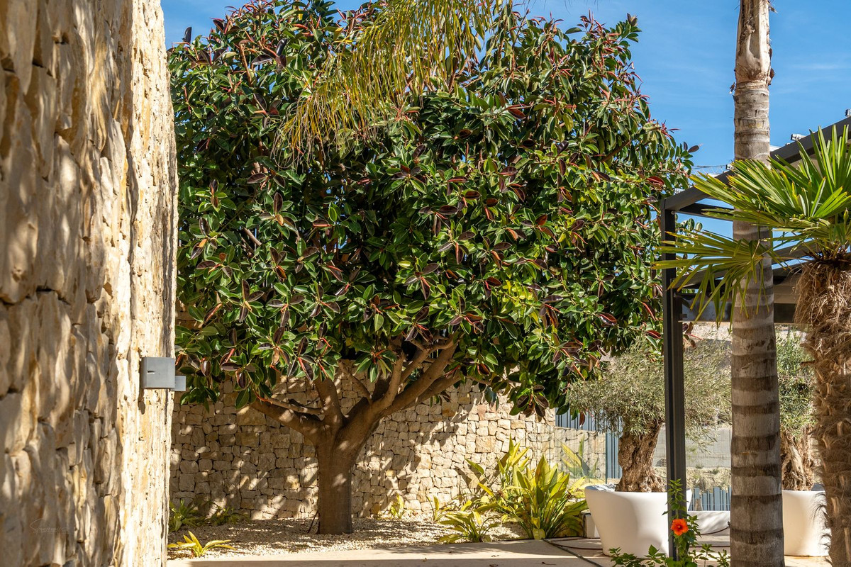 Huis te koop in Benissa Coast | 4 slaapkamers H5232250