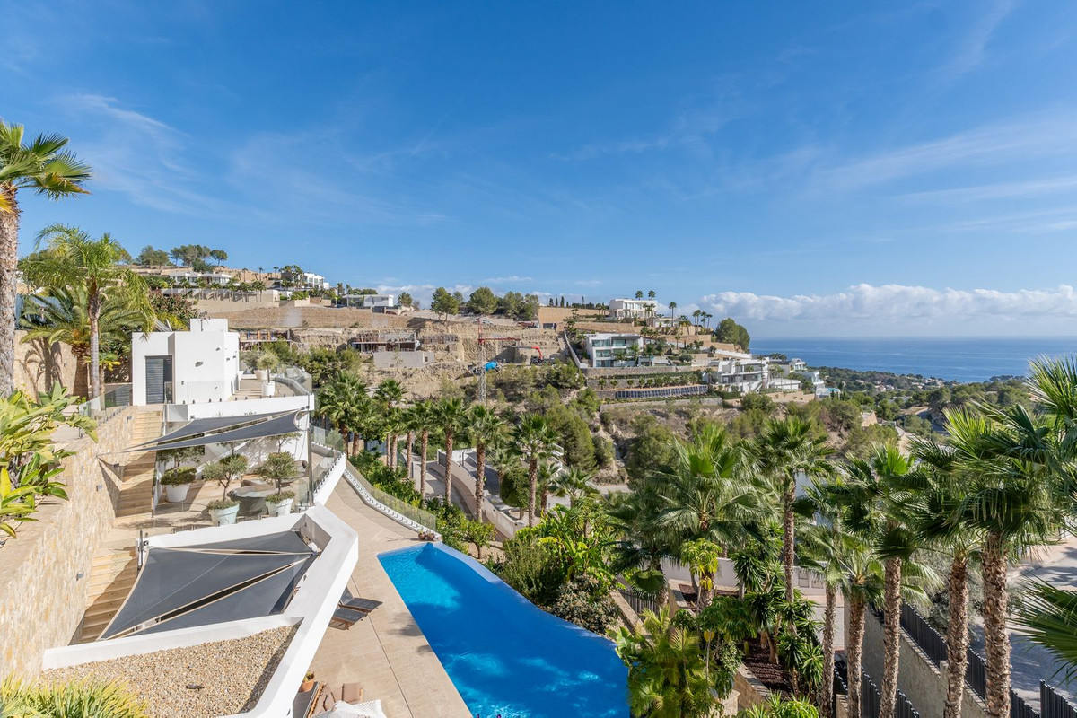 Huis te koop in Benissa Coast | 4 slaapkamers H5232250