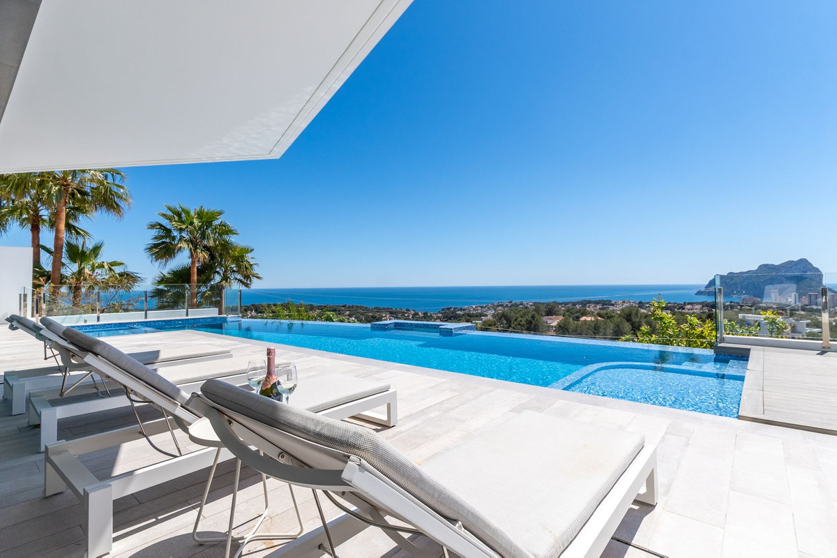 Huis te koop in Benissa Coast | 4 slaapkamers H5371201