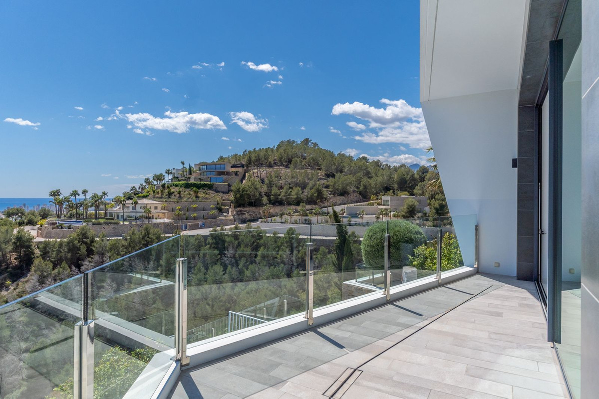 Huis te koop in Benissa Coast | 4 slaapkamers H5371201