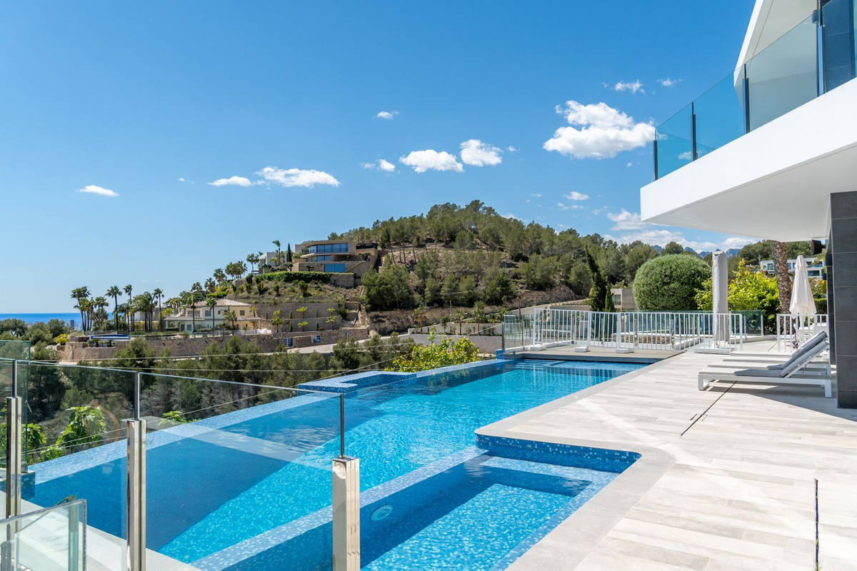 Huis te koop in Benissa Coast | 4 slaapkamers H5371201