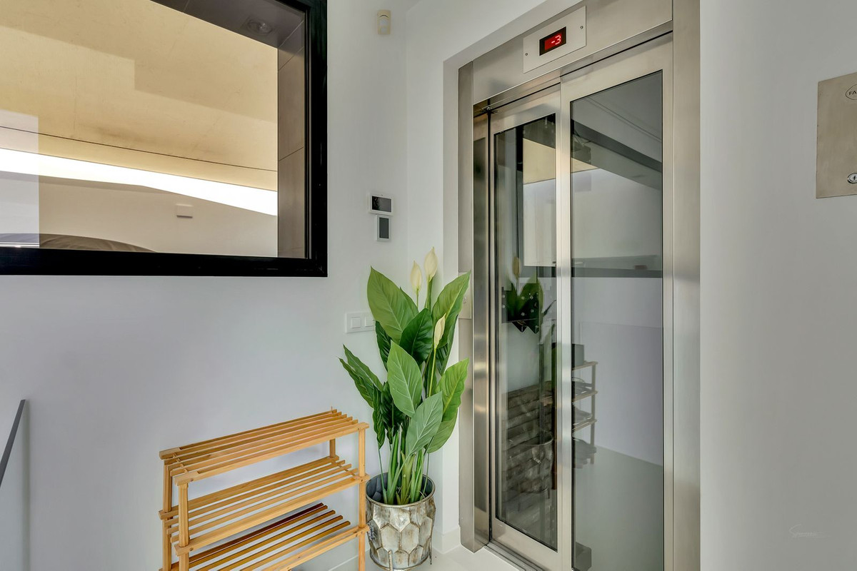 Huis te koop in Benissa Coast | 4 slaapkamers H5371201