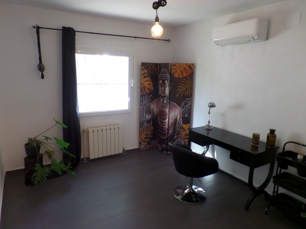 Property main view 32