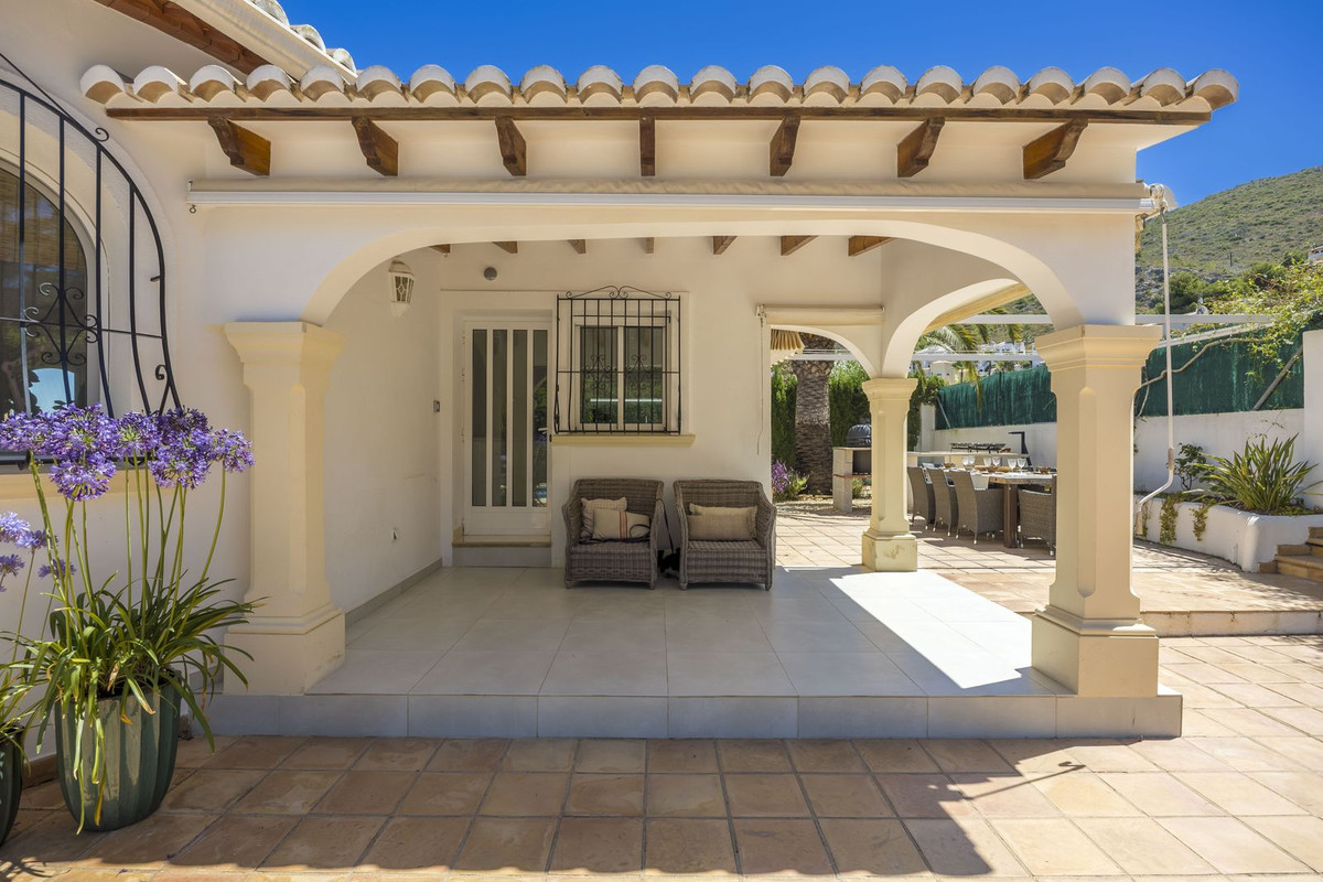 Huis te koop in Benitachell | 4 slaapkamers H5427901