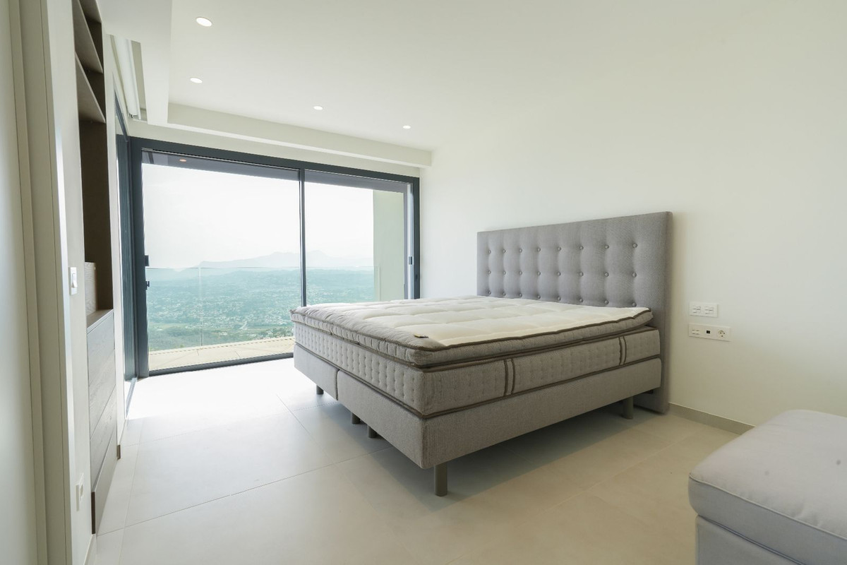 Property main view 21