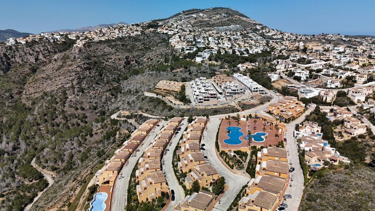 Property main view 33