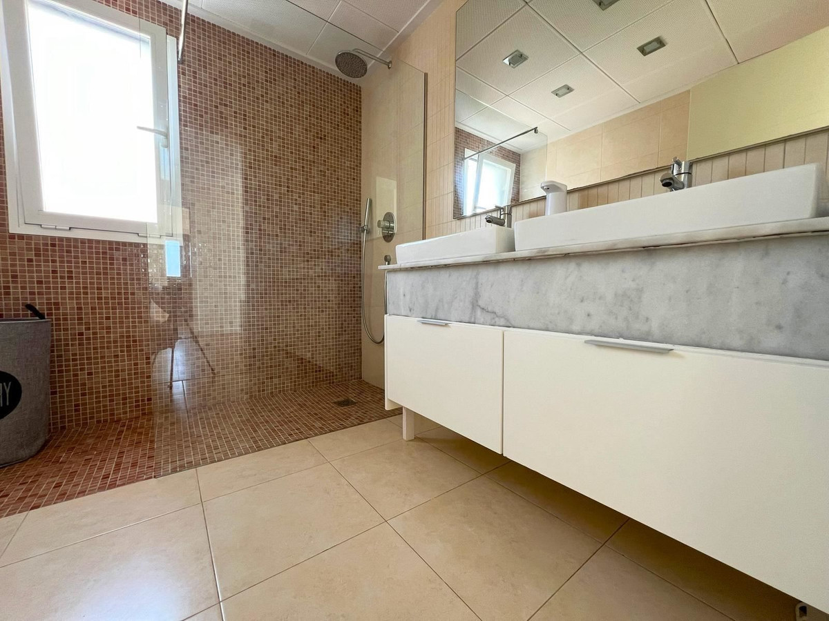 Property main view 48