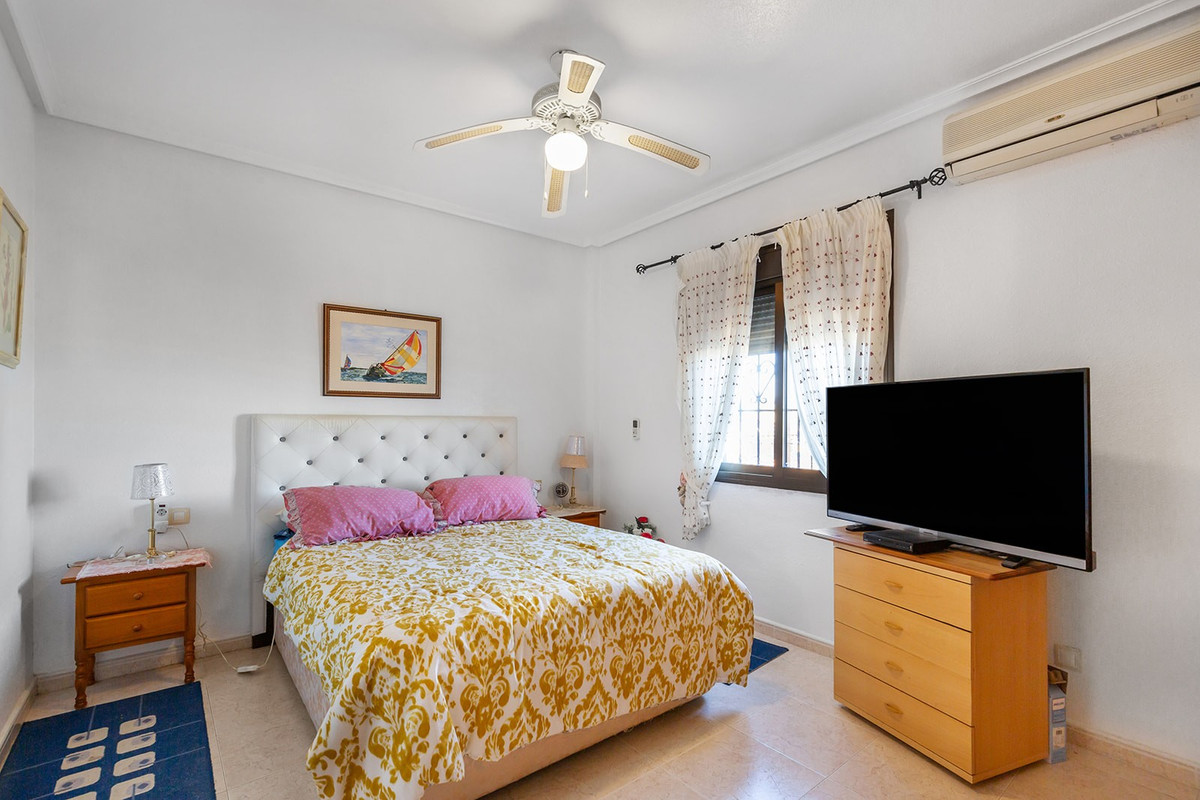 Huis te koop in Bigastro | 3 slaapkamers H5311036