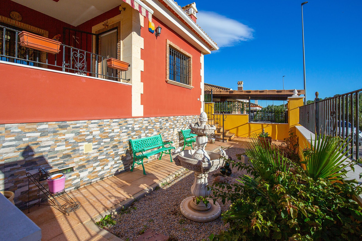 Huis te koop in Bigastro | 3 slaapkamers H5311036