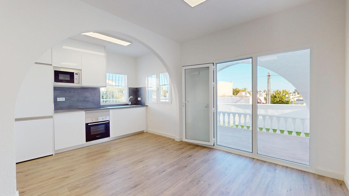 Bungalow te koop in Blue Lagoon | 2 slaapkamers H5245783