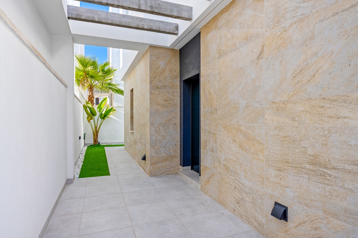 Property main view 32