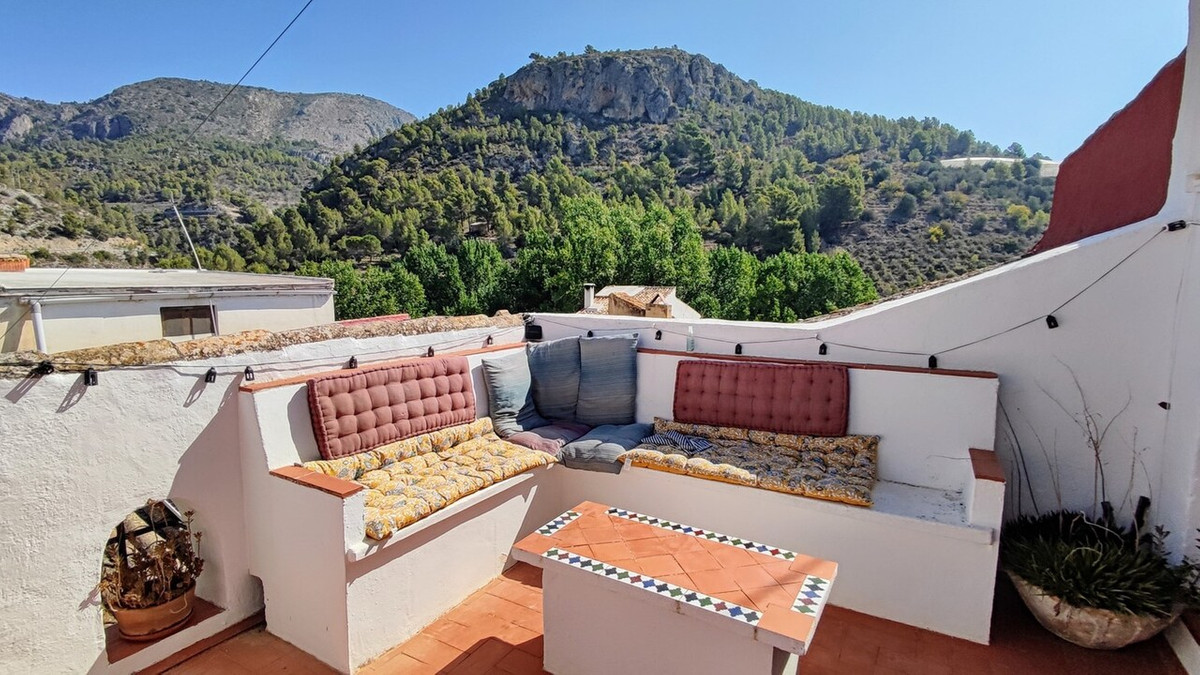 Property main view 4