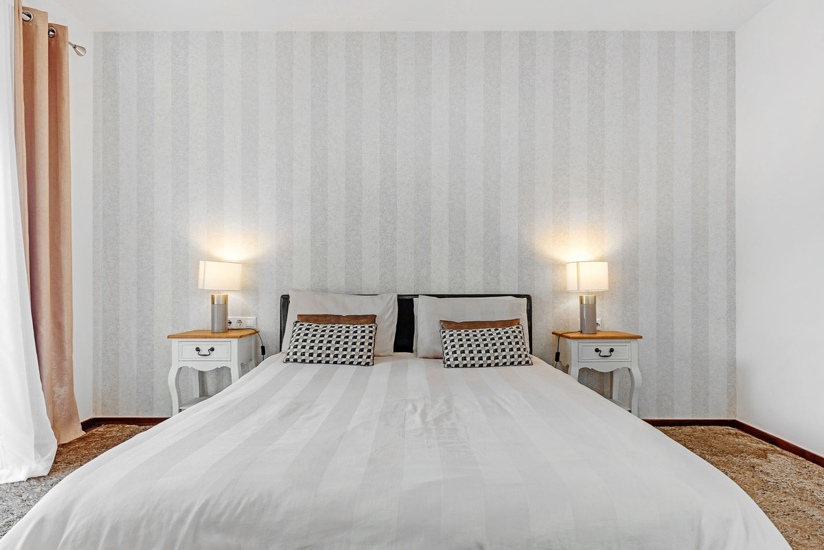 Vrijstaande Villa te koop in Busot | 6 slaapkamers H352422