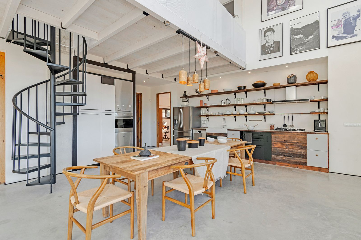 Vrijstaande Villa te koop in Busot | 4 slaapkamers H4503058