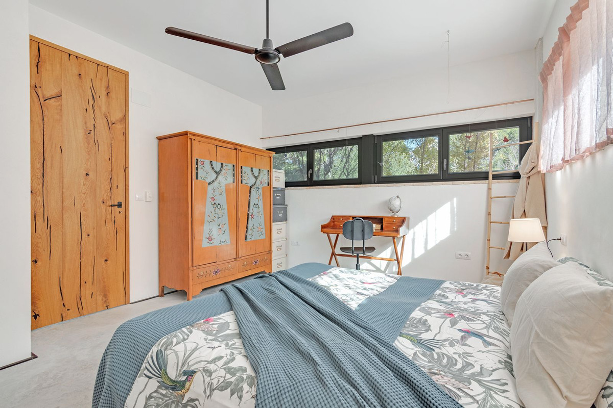 Vrijstaande Villa te koop in Busot | 4 slaapkamers H4503058