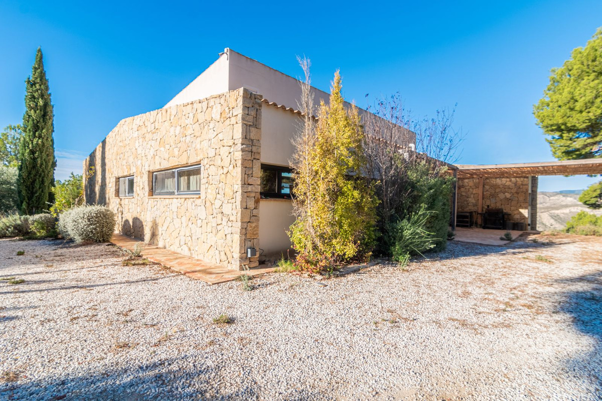 Vrijstaande Villa te koop in Busot | 4 slaapkamers H4503058