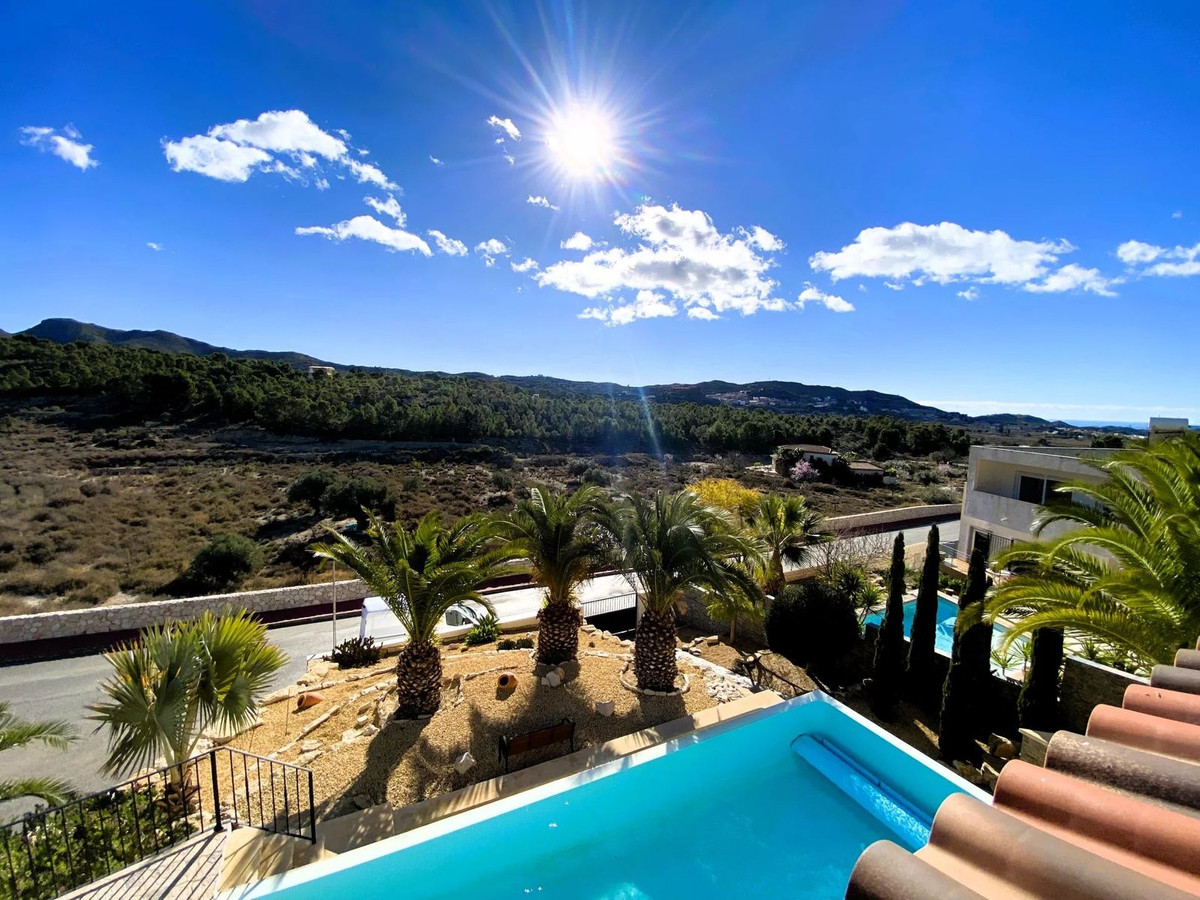 Property main view 37