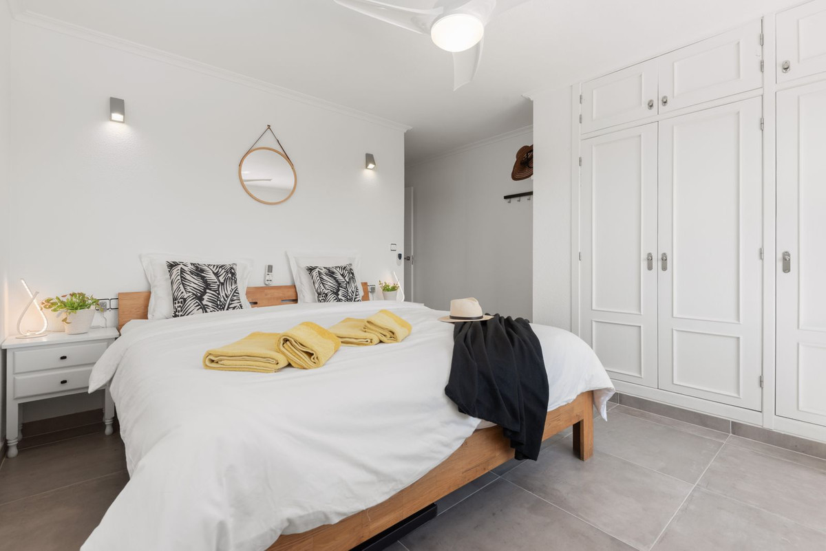 Vrijstaande Villa te koop in Busot | 4 slaapkamers H5032336