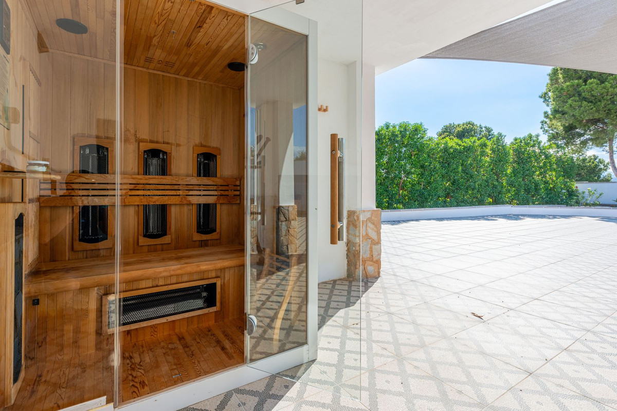 Vrijstaande Villa te koop in Busot | 4 slaapkamers H5032336