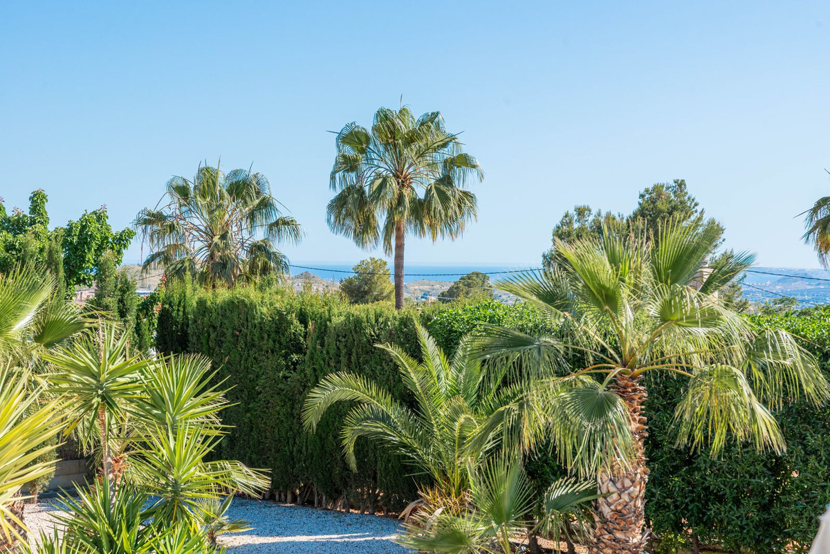 Vrijstaande Villa te koop in Busot | 4 slaapkamers H5032336