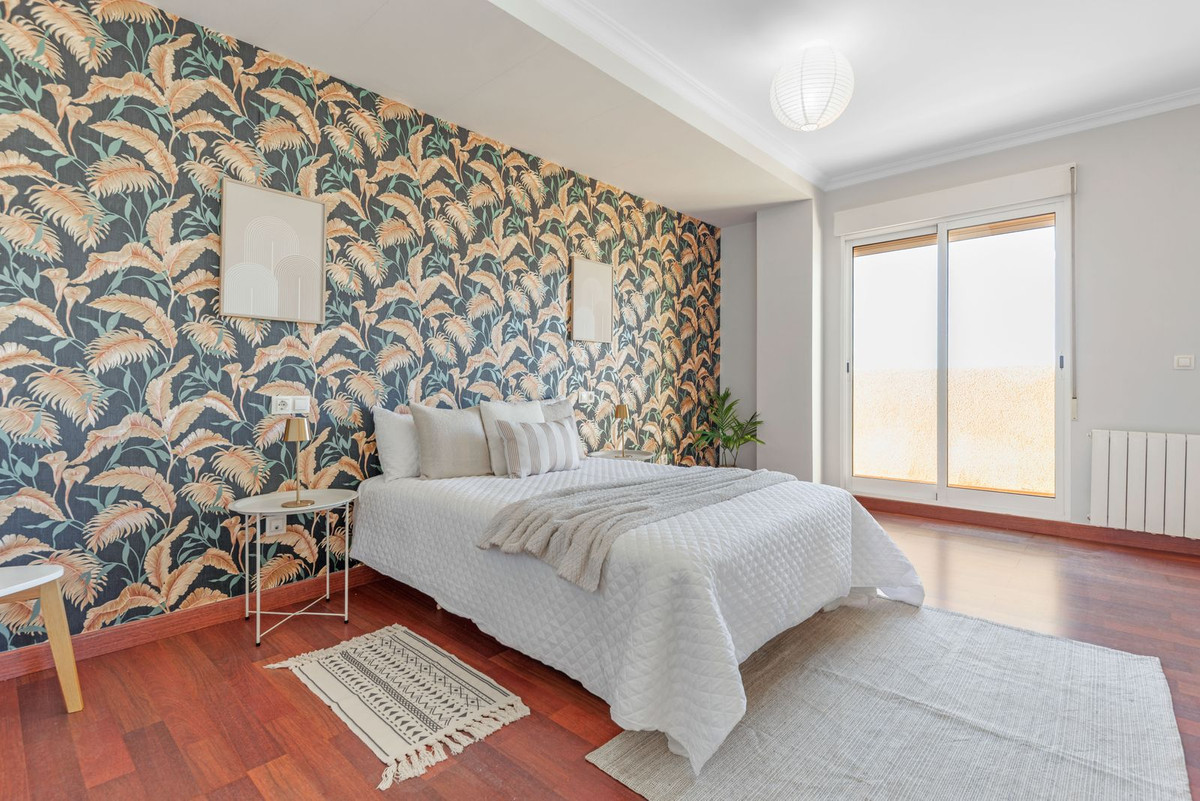 Vrijstaande Villa te koop in Busot | 5 slaapkamers H5296624