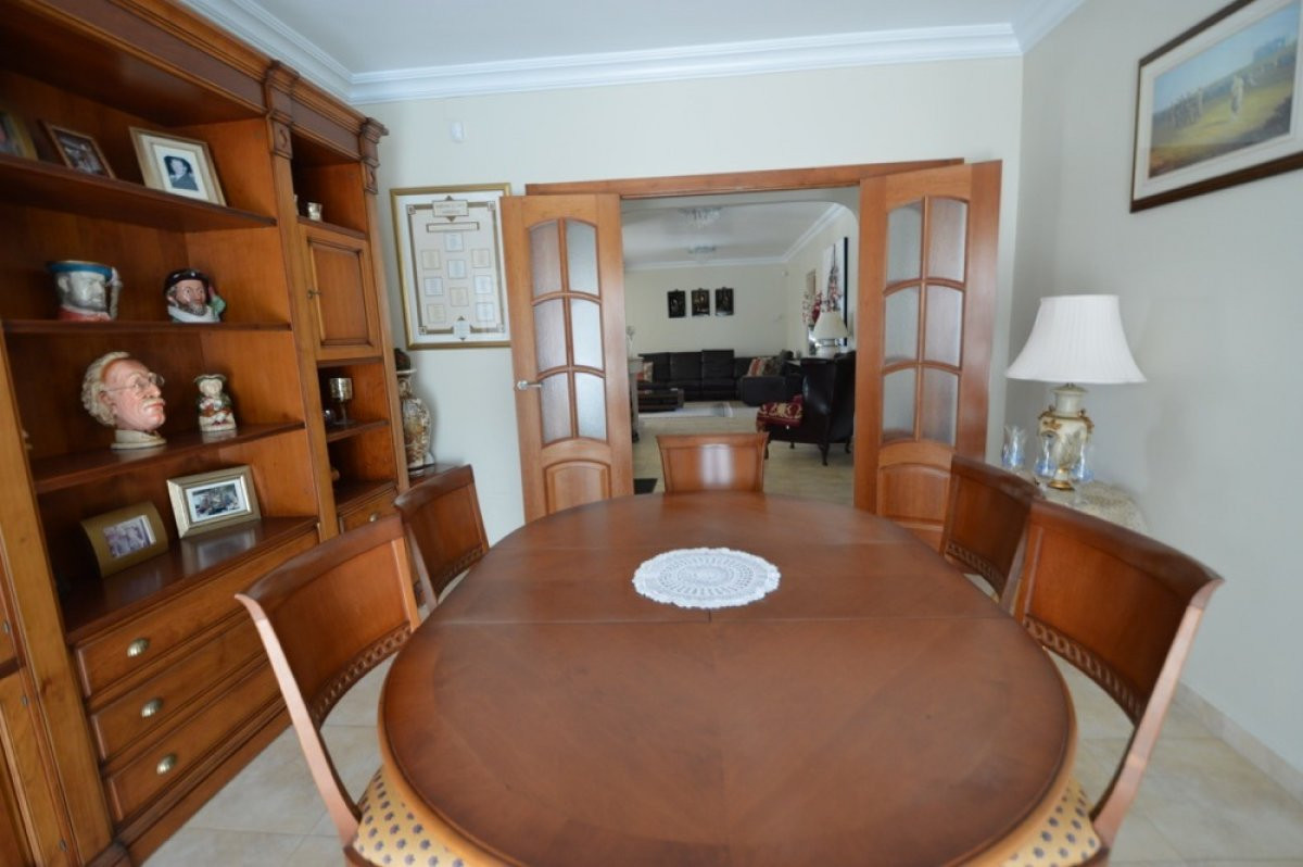 Bungalow te koop in Cabo Roig | 4 slaapkamers H4337407