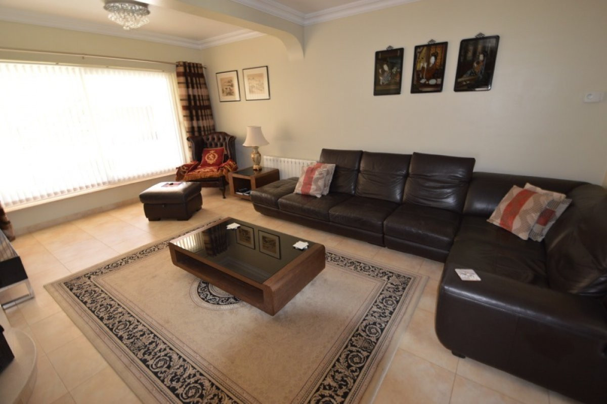 Bungalow te koop in Cabo Roig | 4 slaapkamers H4337407