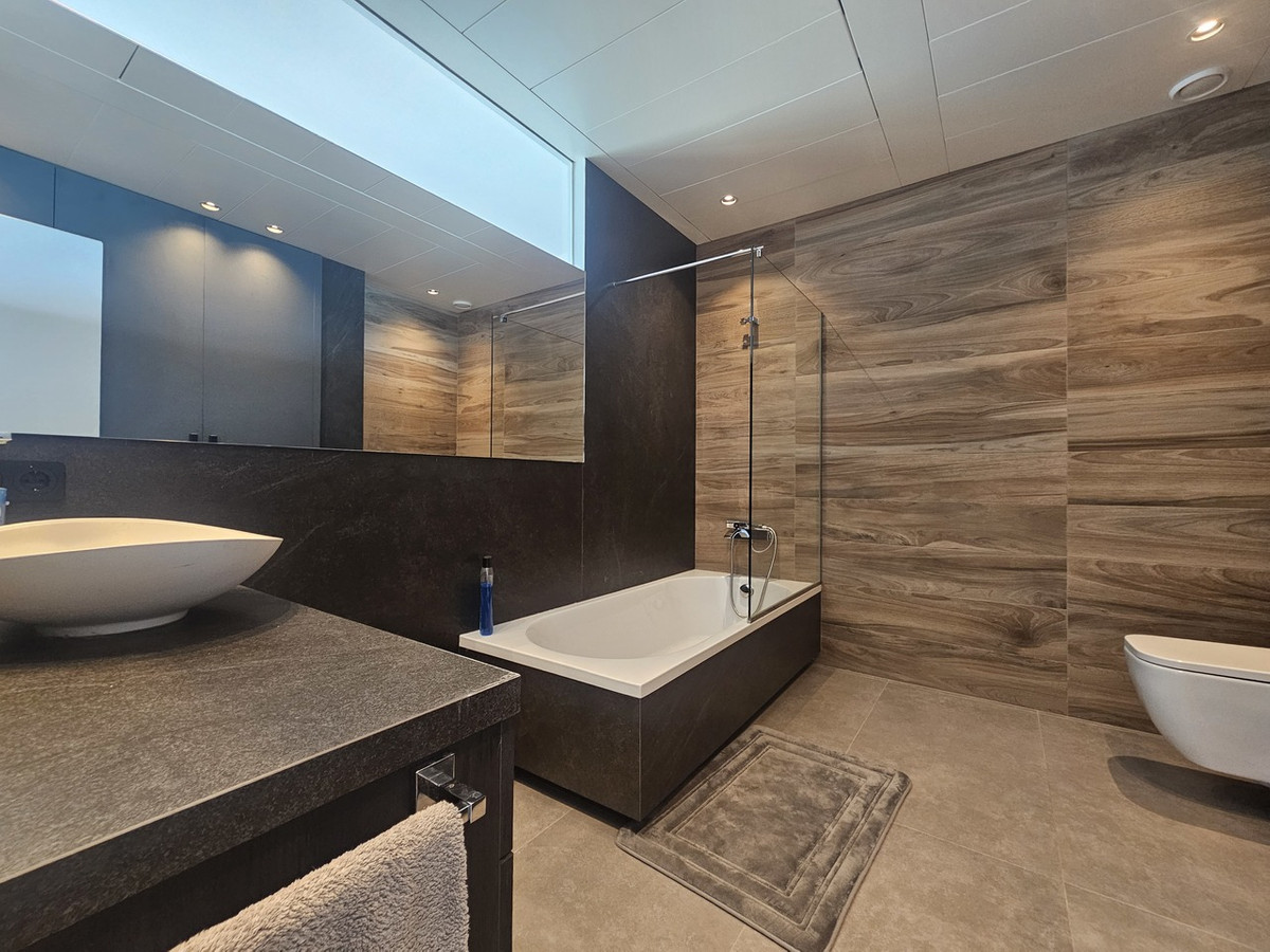 Property main view 32