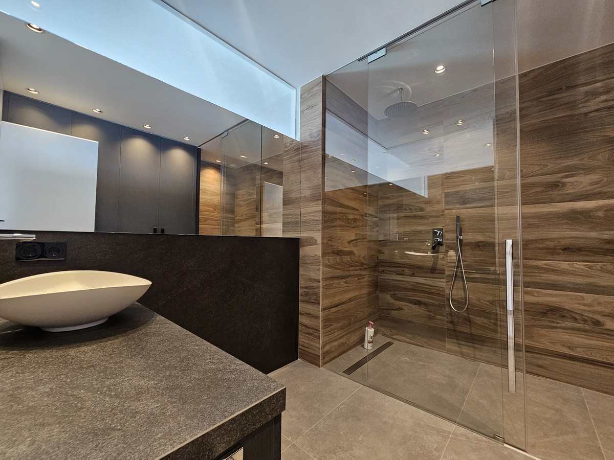 Property main view 40