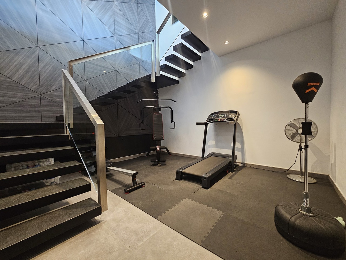 Property main view 44