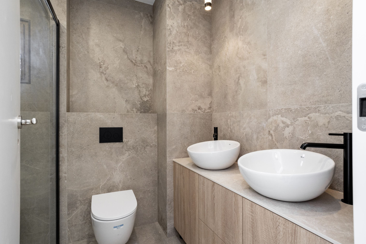 Property main view 33