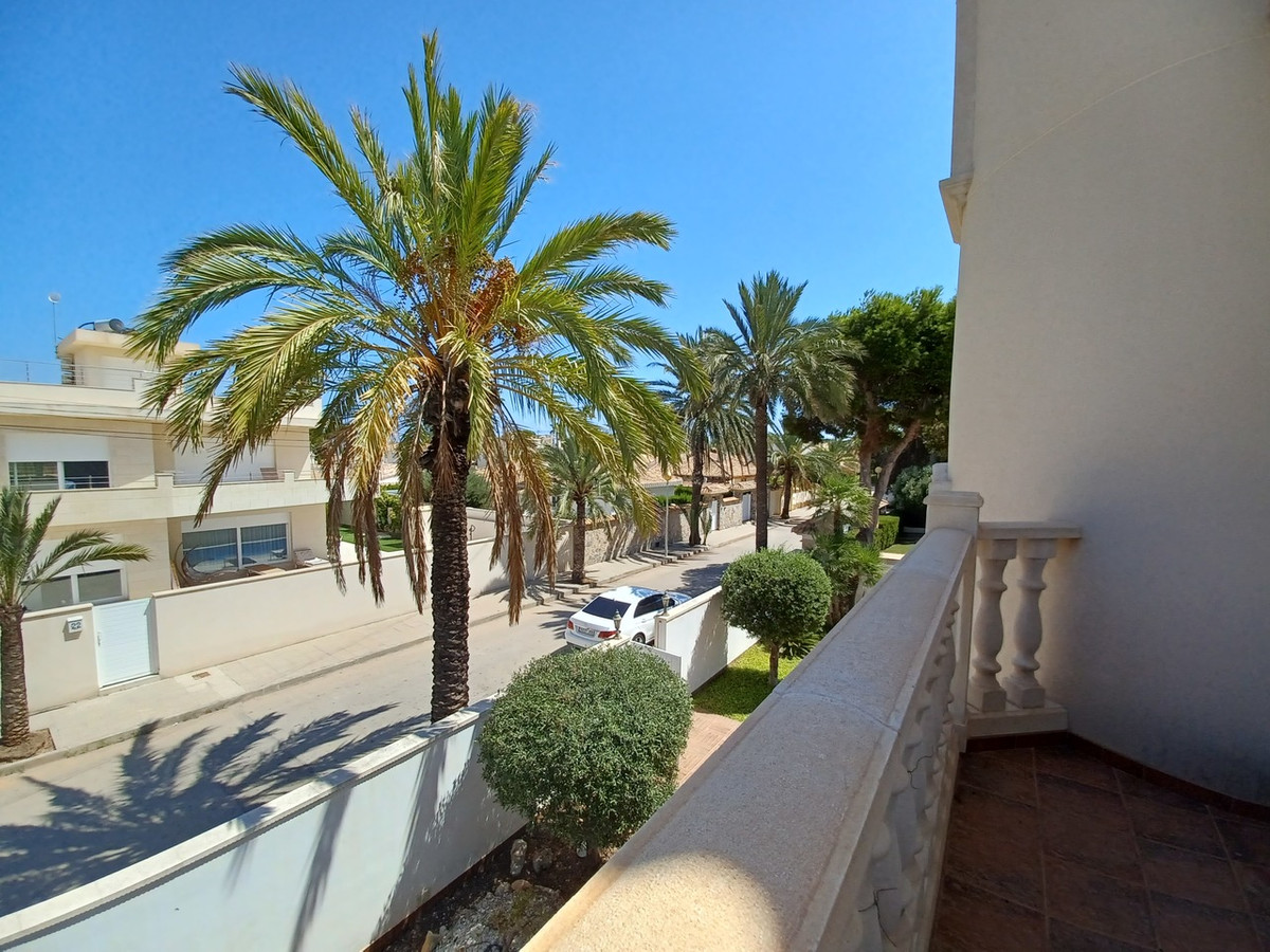 Property main view 33