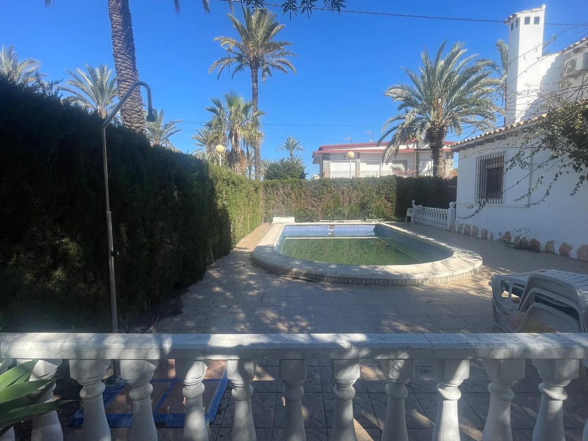 Huis te koop in Cabo Roig | 4 slaapkamers H5338444