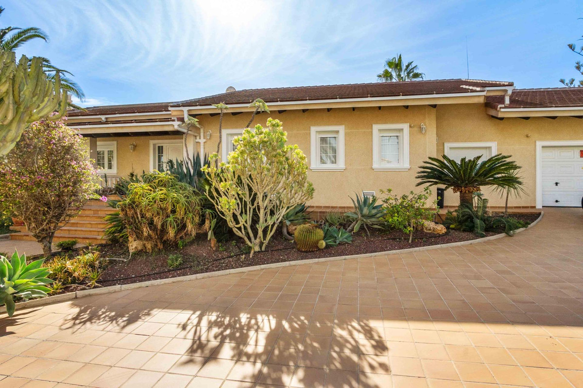 Huis te koop in Cabo Roig | 3 slaapkamers H5380738