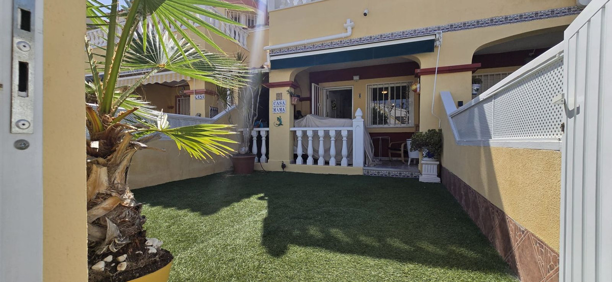 Huis te koop in Cabo Roig | 3 slaapkamers H5439748