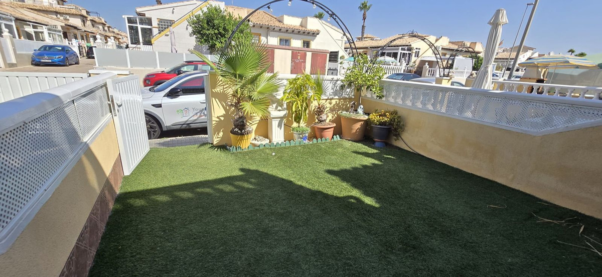Huis te koop in Cabo Roig | 3 slaapkamers H5439748