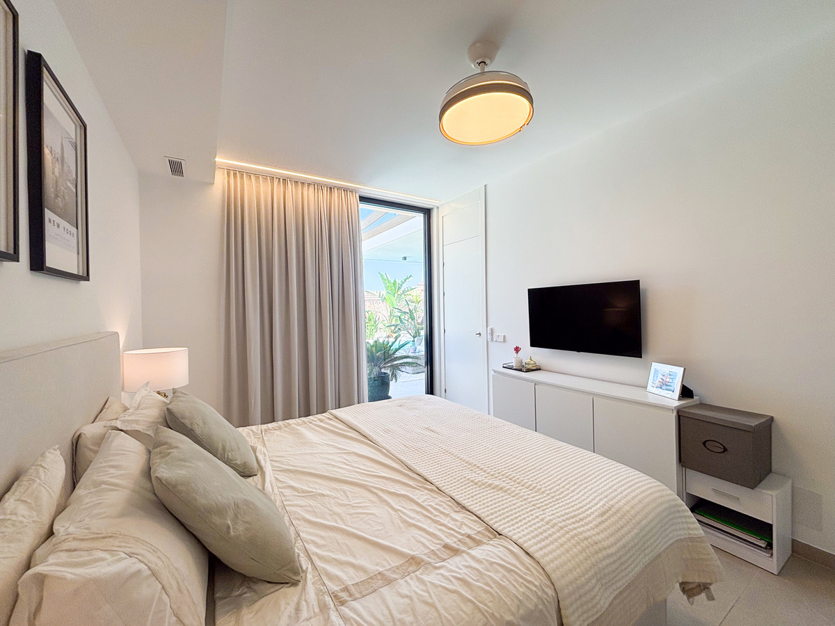 Appartement te koop in Cabo Roig | 3 slaapkamers H5450002